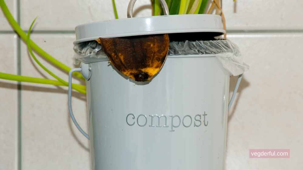 indoor composting bin